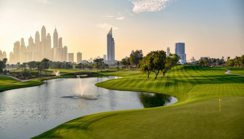 Emirates Golf Club: Kỳ tích biến cát thành cỏ 