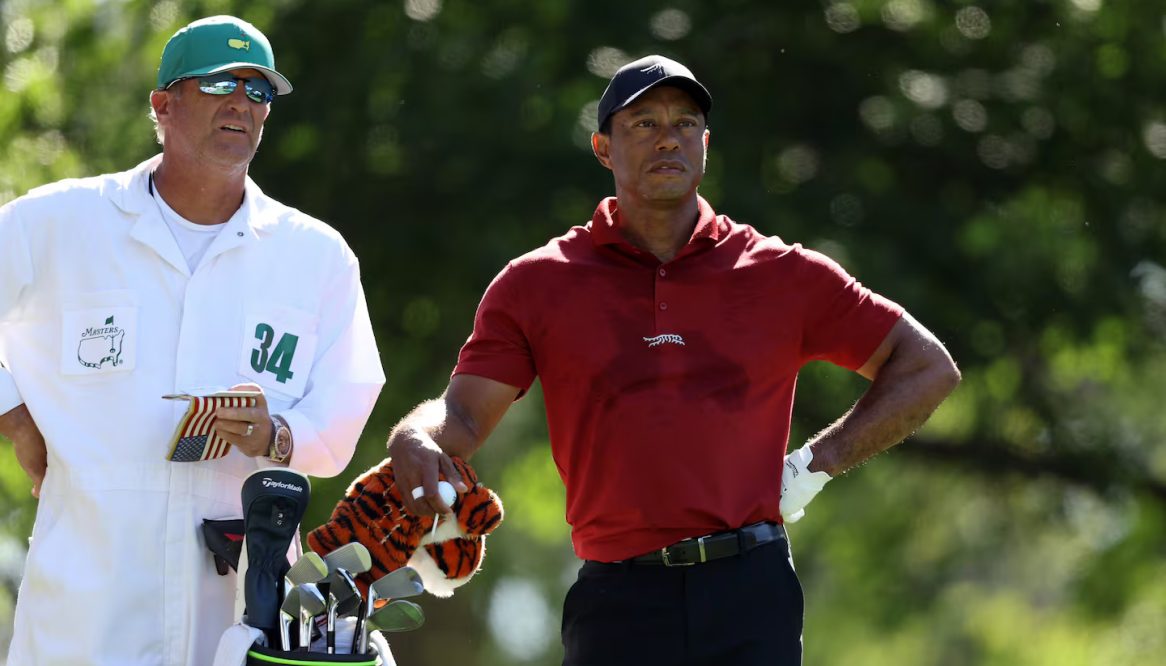 Tiger Woods và 7 lần phẫu thuật lưng