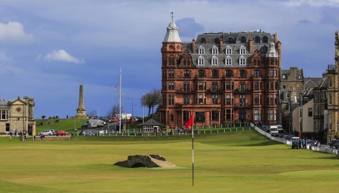 St Andrews - Thánh địa lịch sử của golf thế giới